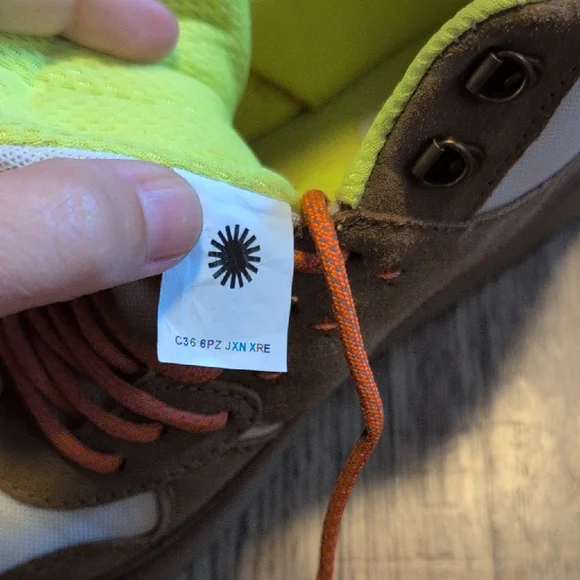 UGG Brown and White Sneakers with Orange Laces - Picture 2 of 7